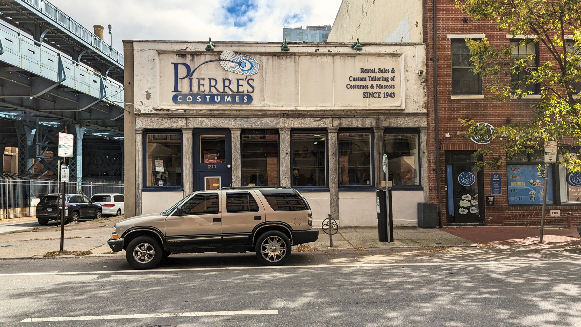 Pierre's boutique storefront in Old City Philadelphia